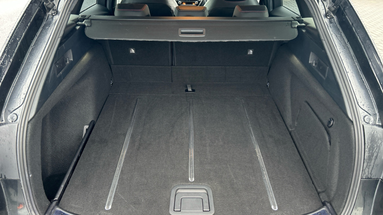 Toyota Corolla 2.0 VVT-i Hybrid Excel 5dr CVT Hybrid Estate